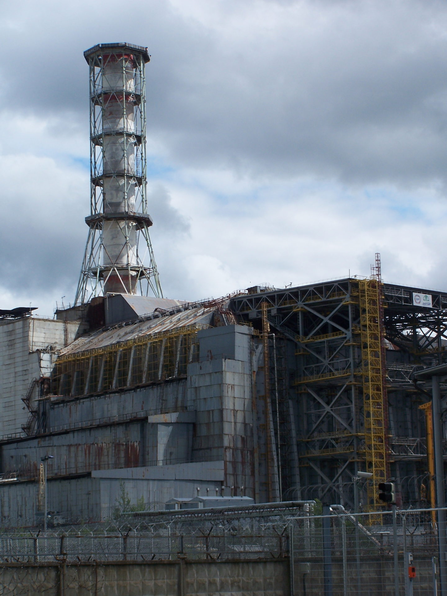 Chernobyl reactor No.4 - in 2009 you could still see the original concrete sarcophagus 