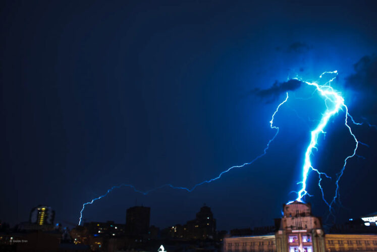 Kyiv lightning